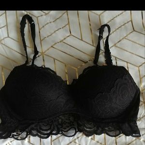 Victoria Secret Bra (Black)